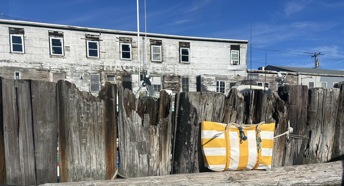 Wharf and Pier Totes