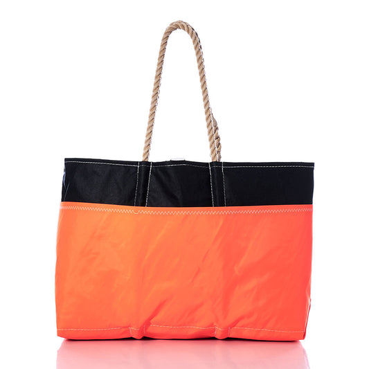 Vintage 16 Ogunquit Beach Tote Alternate View