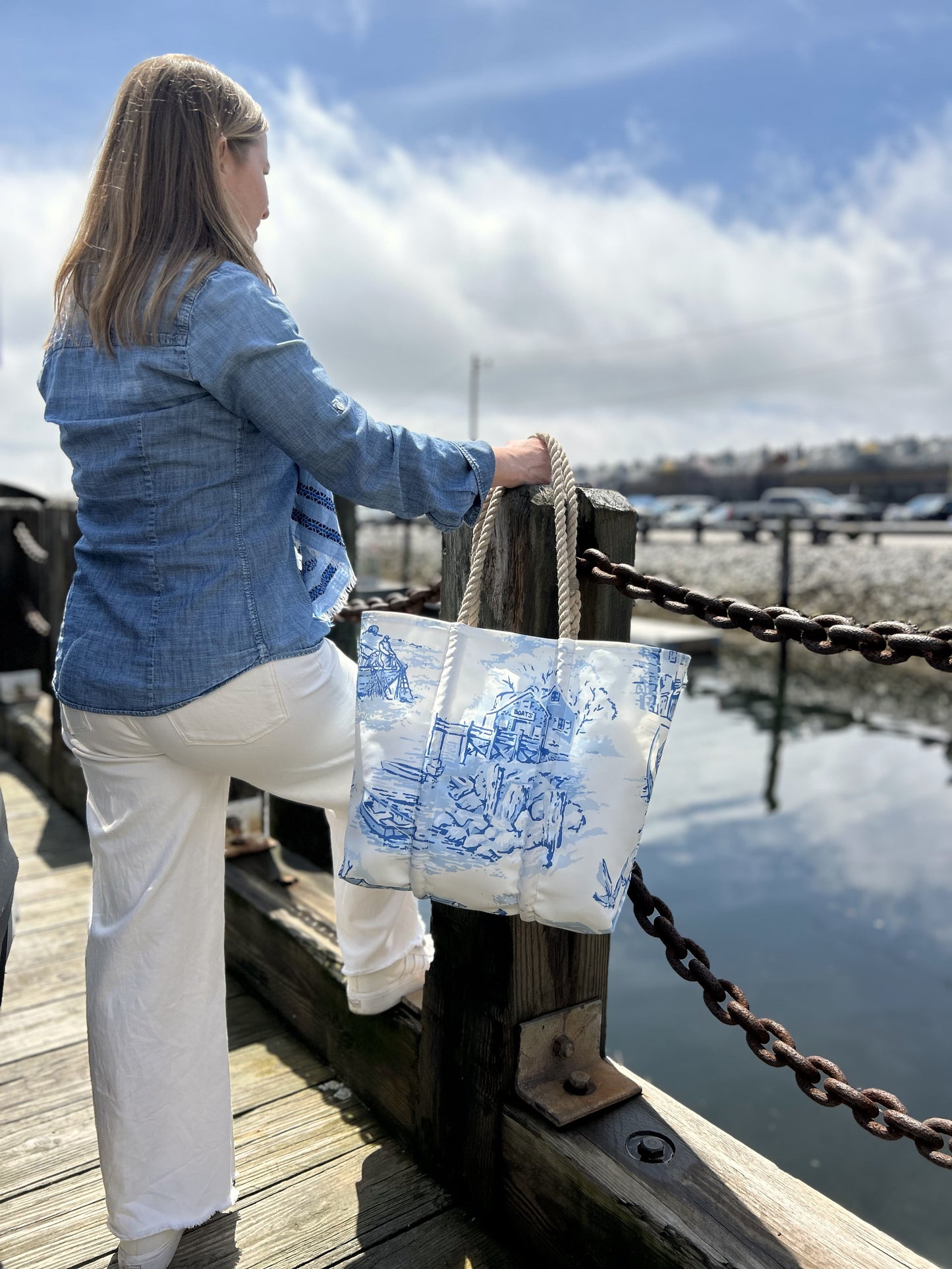 Maine Fishing Village Medium Tote