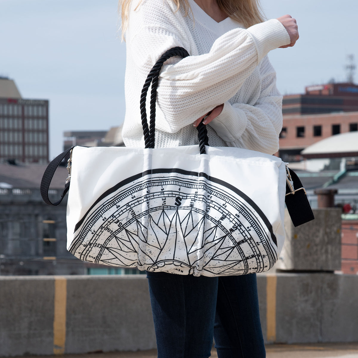 Custom Design Duffel Alternate Image 4