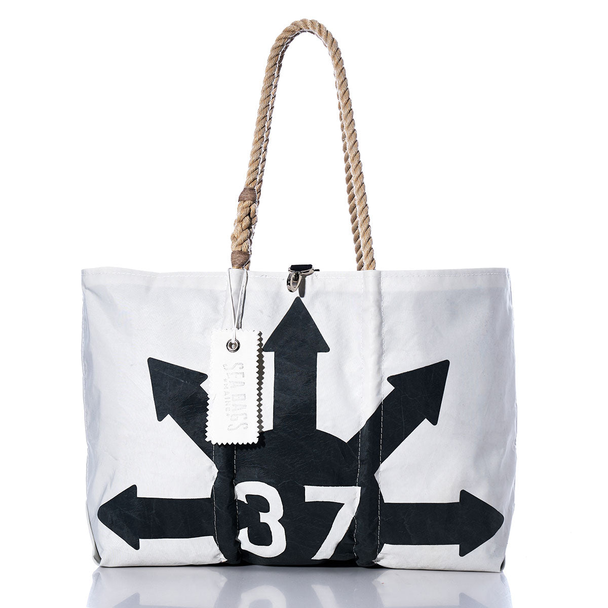 Auction Moody 37 Large Tote