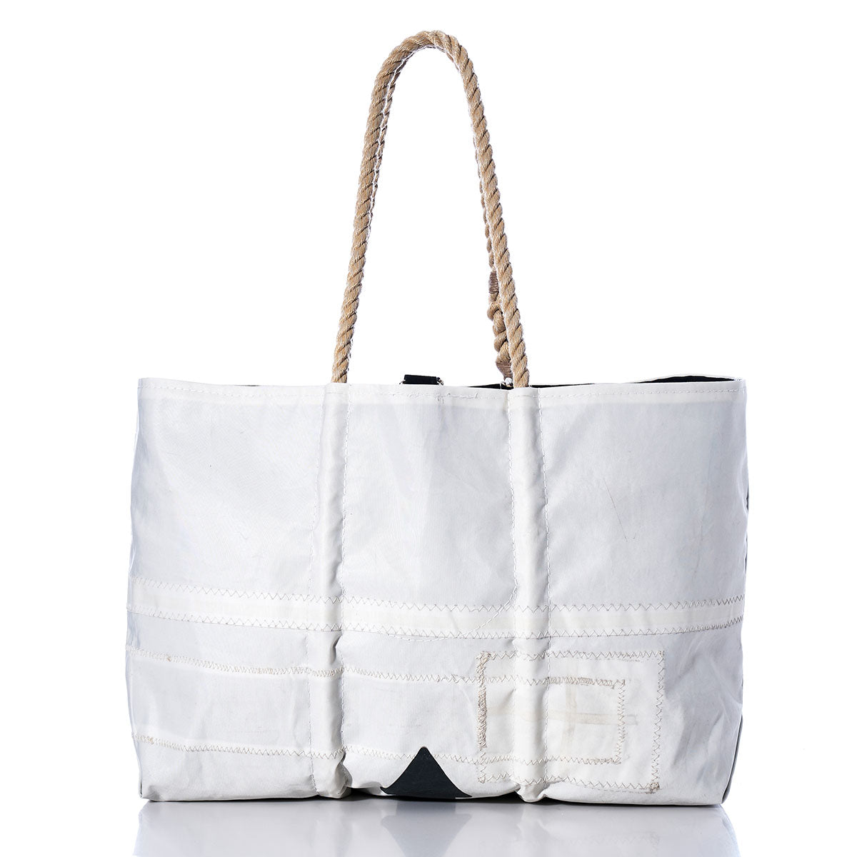 Auction Moody 37 Large Tote