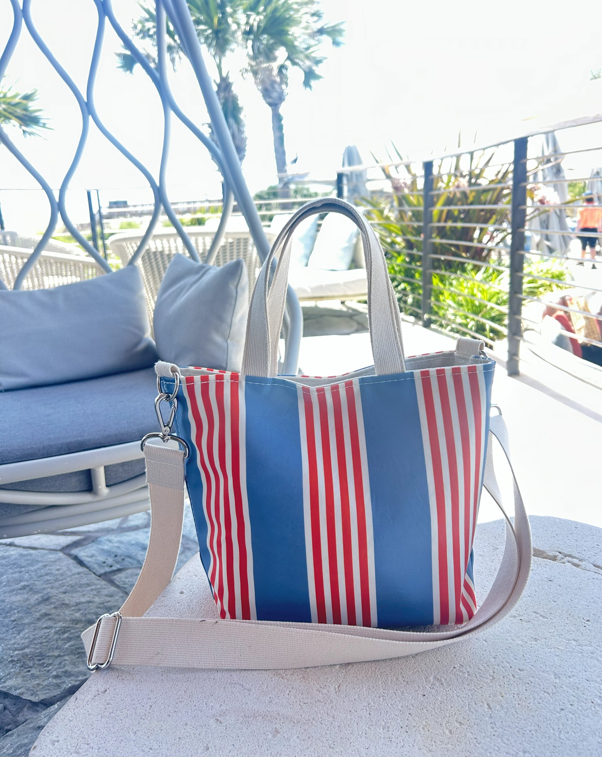 French Stripe Crossbody Tote Alternate Image 5