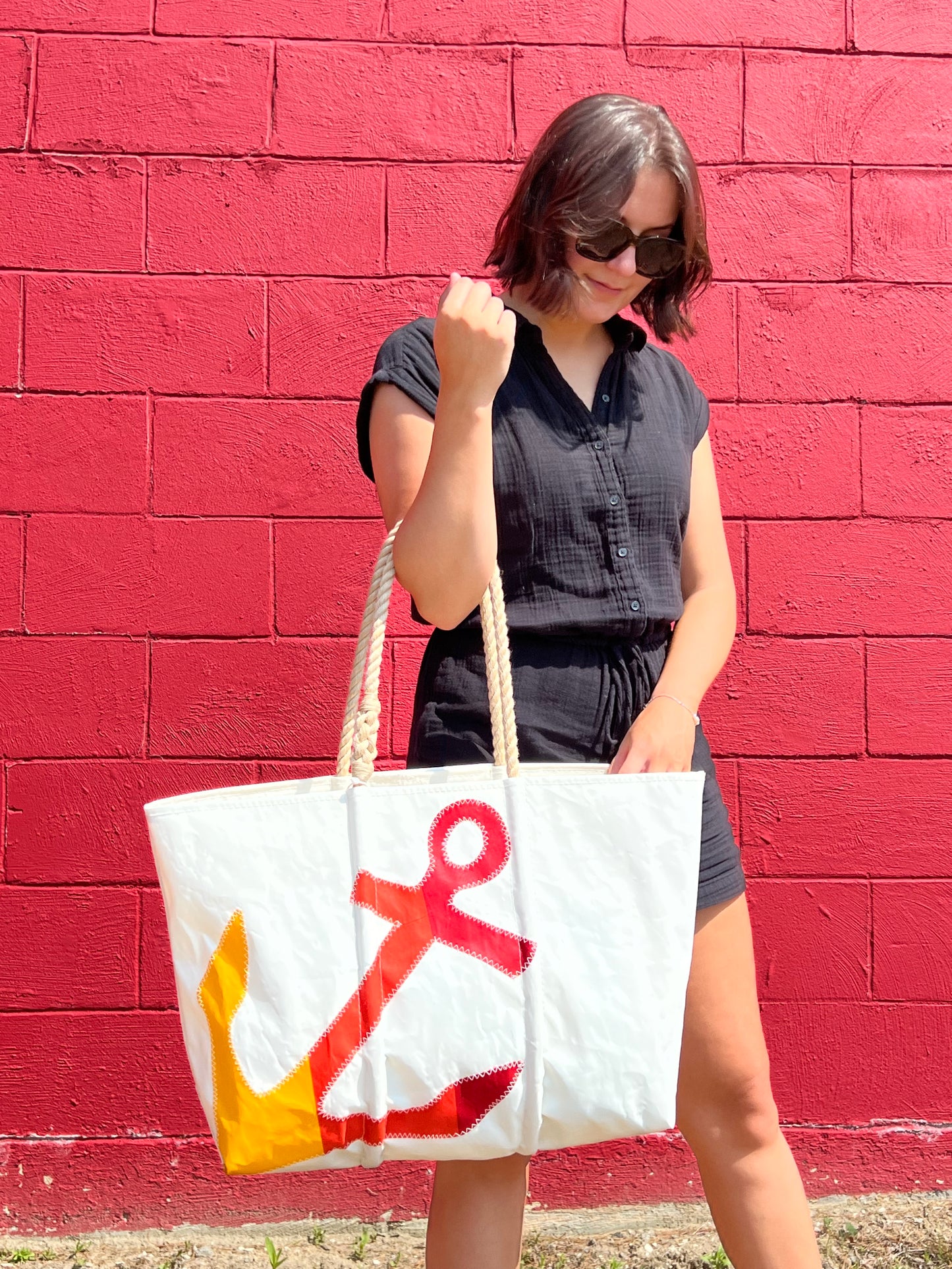 Rainbow Anchor Medium Tote Red/Orange