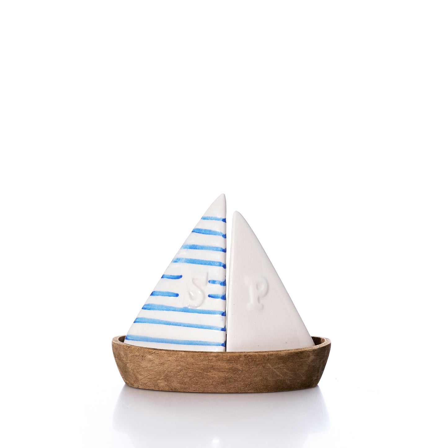 salt and pepper shakers ceramic sailboat sails on wood tray seaside nautical coastal cottage style