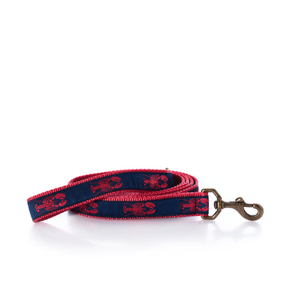 Belted Cow Lobsters Dog Leash in navy blue heavy-duty nylon with a red lobster pattern and a brass-colored metal clip.