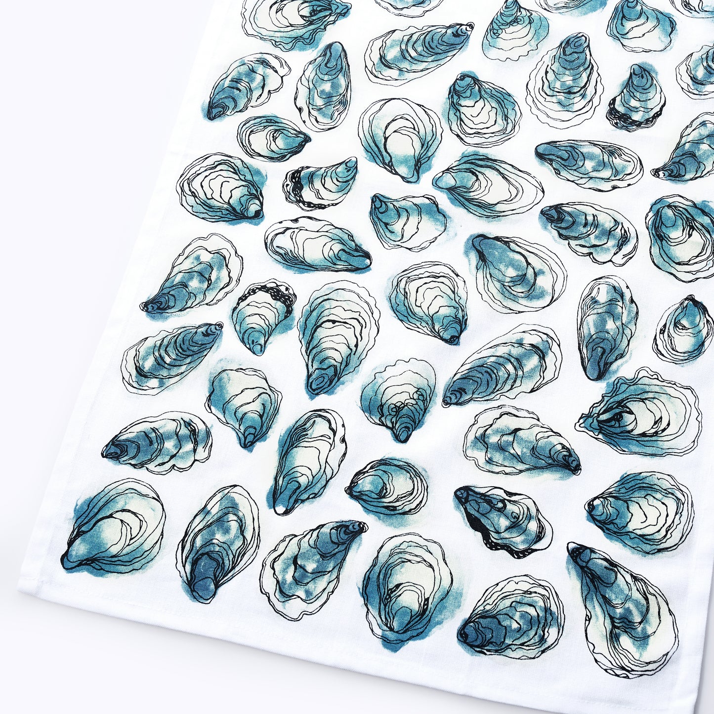 Pattern of blue and white oyster shells on a white background