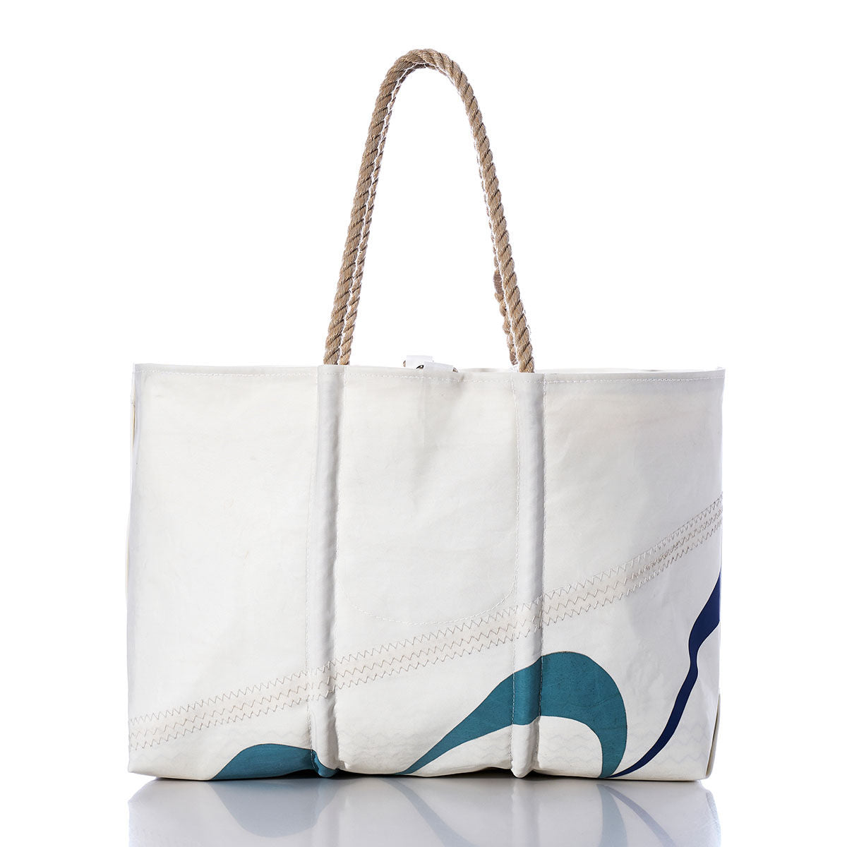 Vintage Hylas 44 Large Tote Alternate View