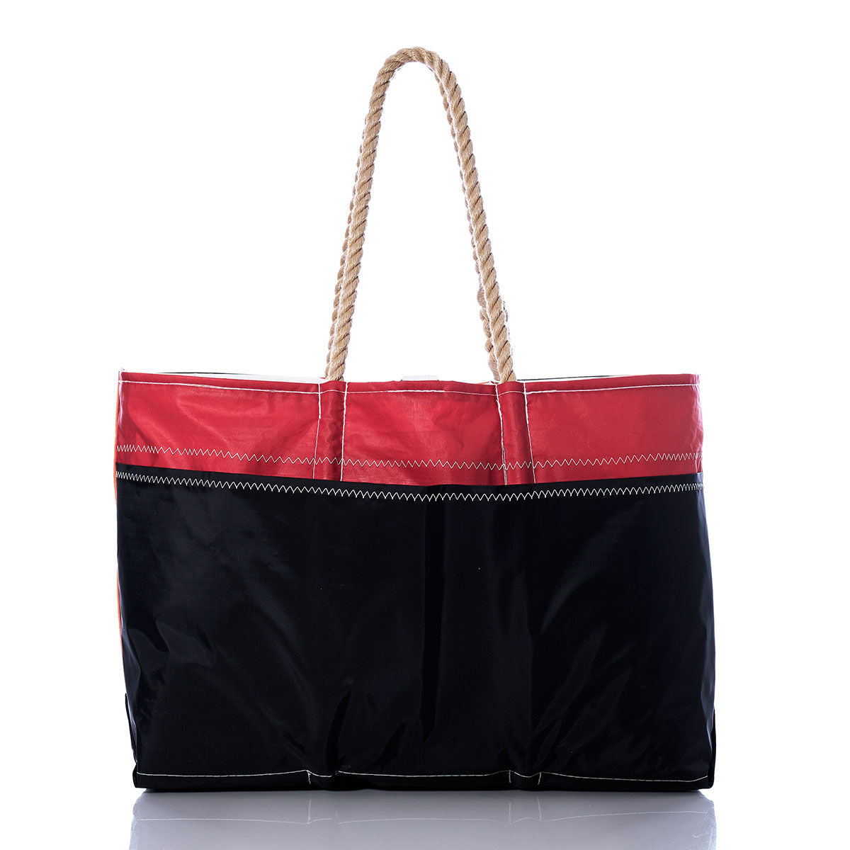 Vintage 44 Ogunquit Beach Tote Alternate View