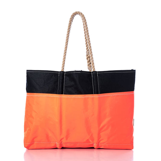 Vintage 26 Ogunquit Beach Tote Alternate View