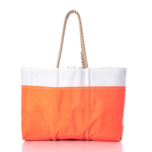 Vintage 85 Ogunquit Beach Tote Alternate View