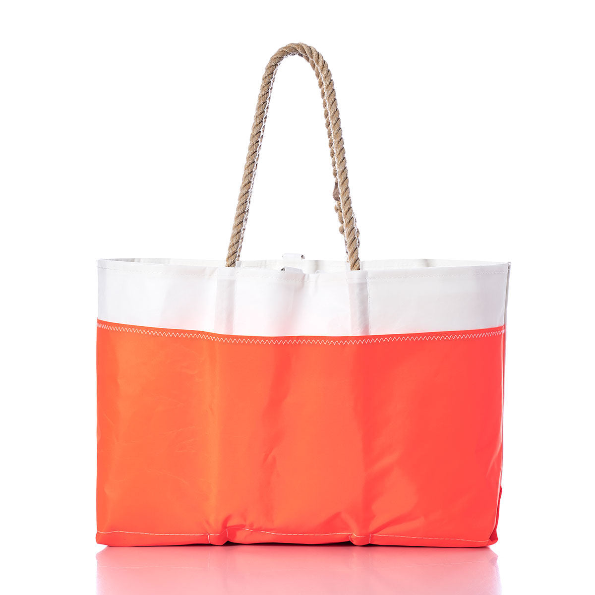 Vintage Etchells Ogunquit Beach Tote Alternate View