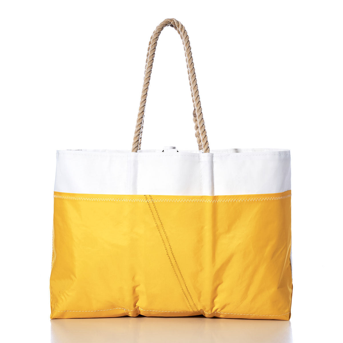 Vintage 41 Ogunquit Beach Tote Alternate View