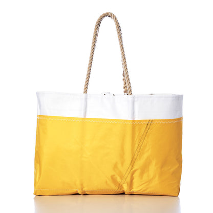 Vintage 41 Ogunquit Beach Tote Alternate View