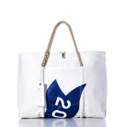 Vintage Harbor 20 Wharf Tote