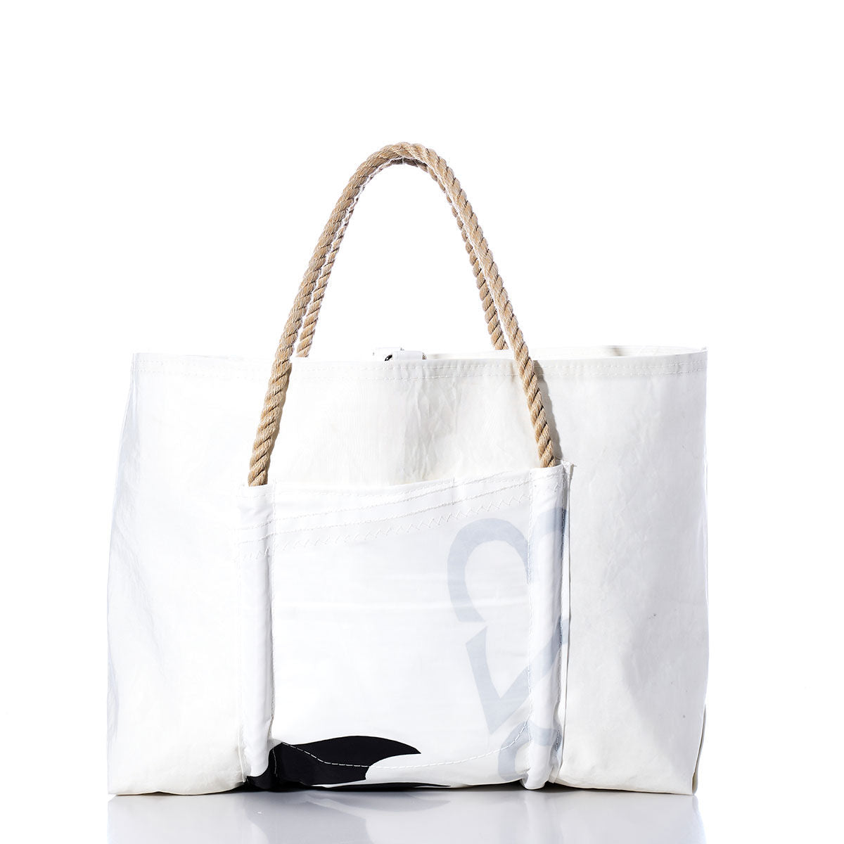Vintage Beneteau Wharf Tote Alternate View
