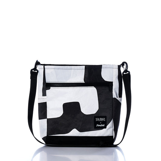Vintage Black 3 Medium Voyager Crew Crossbody