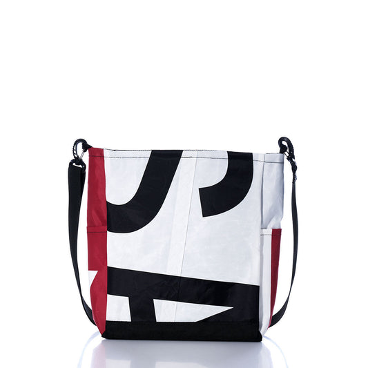 Vintage AT Medium Voyager Crew Crossbody Alternate View