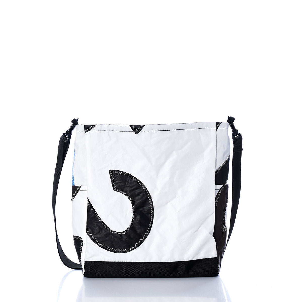 Vintage Black 2 Medium Voyager Crew Crossbody Alternate View