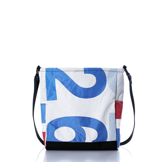 Vintage C&C 26 Medium Voyager Crew Crossbody Alternate View