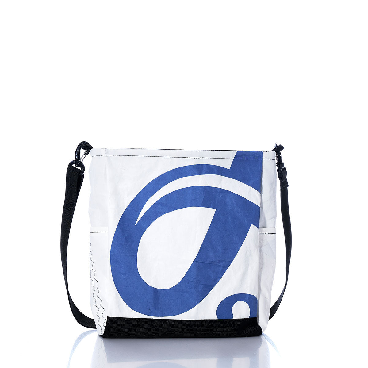 Vintage Alerion Medium Voyager Crew Crossbody Alternate View