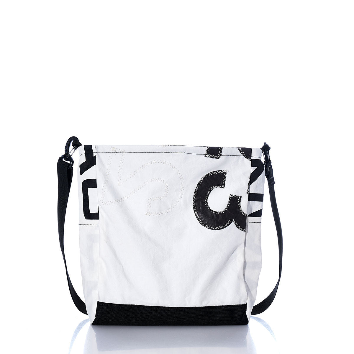 Vintage Black 3 Medium Voyager Crew Crossbody Alternate View
