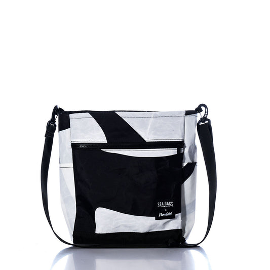 Vintage Black and White Medium Voyager Crew Crossbody