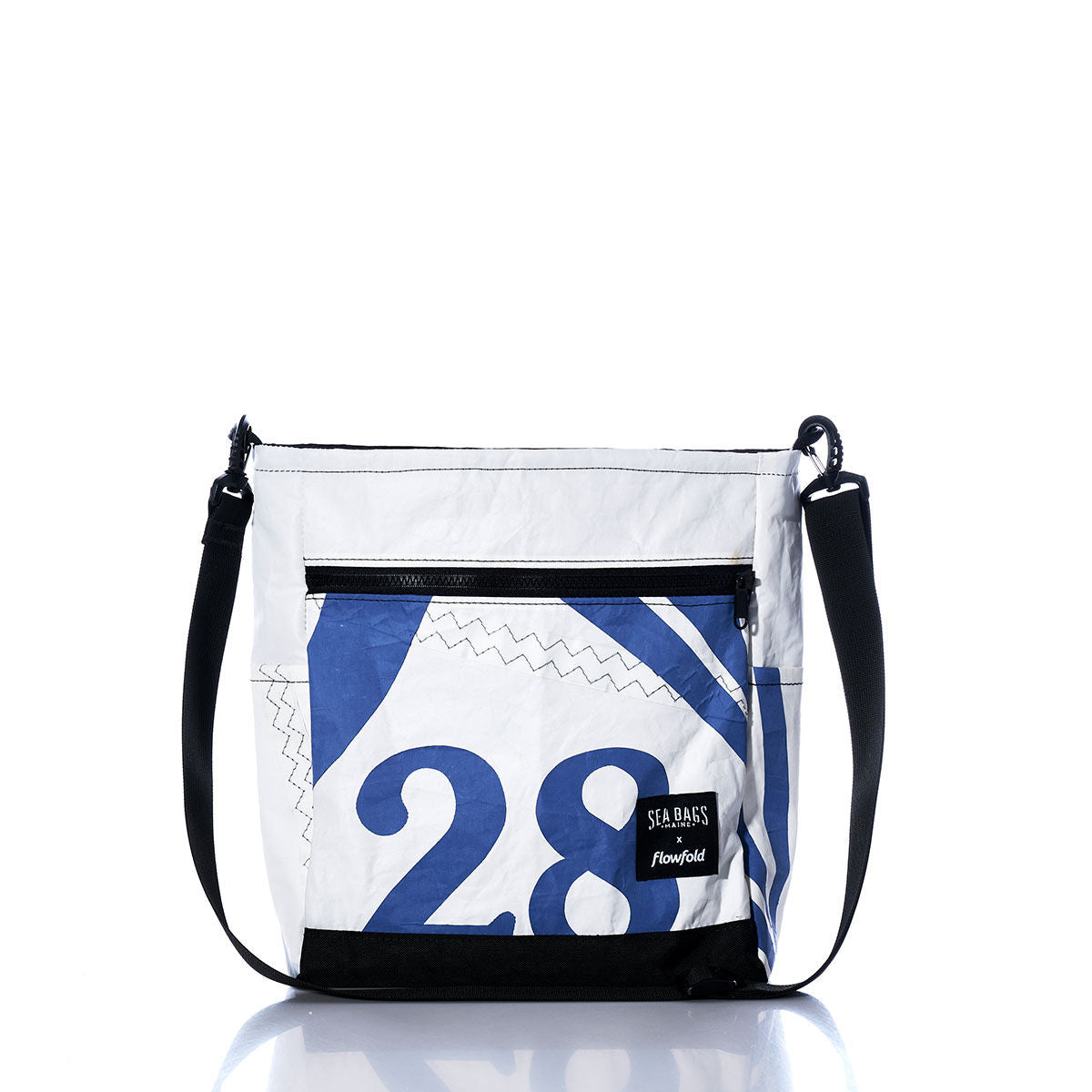 Vintage 28 Medium Voyager Crew Crossbody