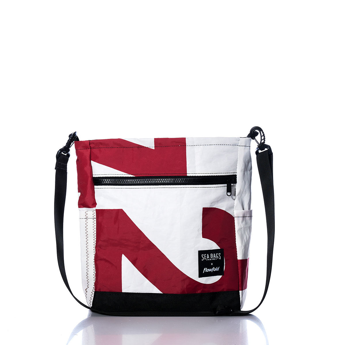 Vintage 24 Medium Voyager Crew Crossbody