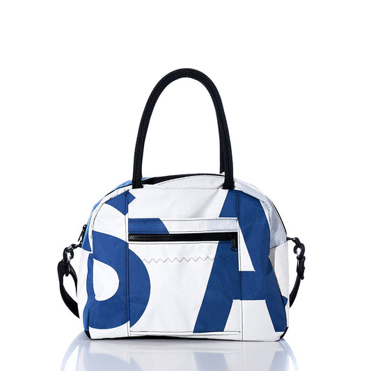 Vintage USA Essential Weekender Travel Bag Alternate View