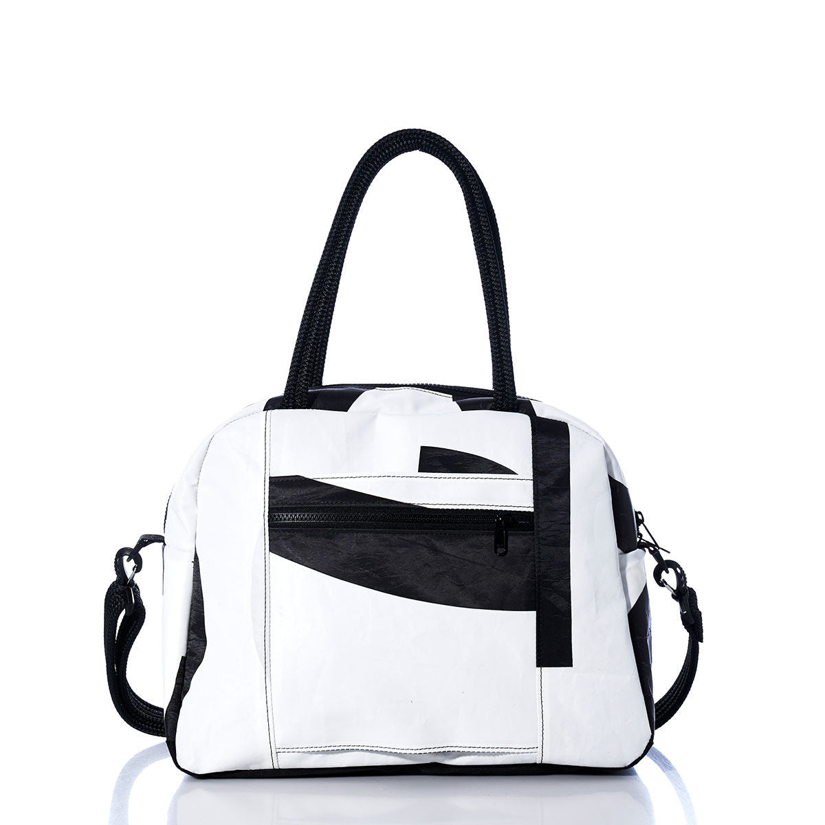 Vintage Black 8 Essential Weekender Travel Bag Alternate View