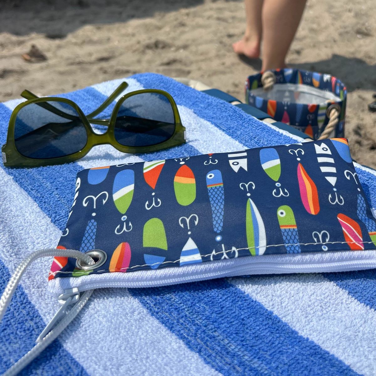 Kate Nelligan Lures Wristlet Alternate Image 2