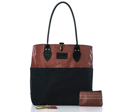 Next Auction Tote