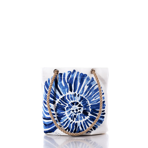 Nautilus Print Essential Handbag