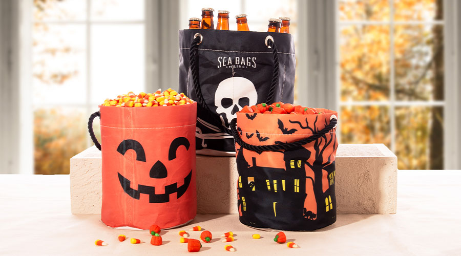 Halloween bucket bags filled with candy