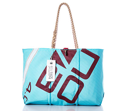 Next Auction Tote