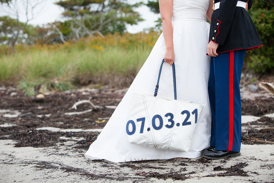 The ultimate clearance wedding dress bag