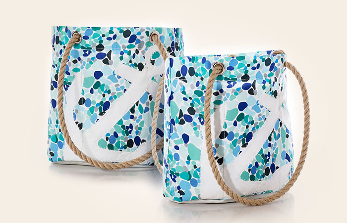 New Sea Glass Essential Hangbag