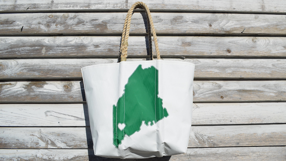 Sea Bags Maine State Tote Hanging