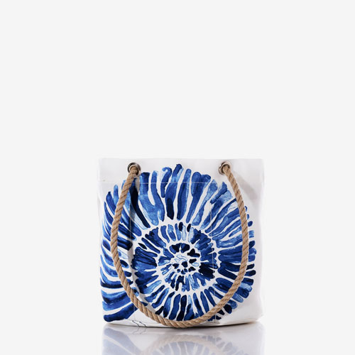 Nautilus Print Essential Handbag