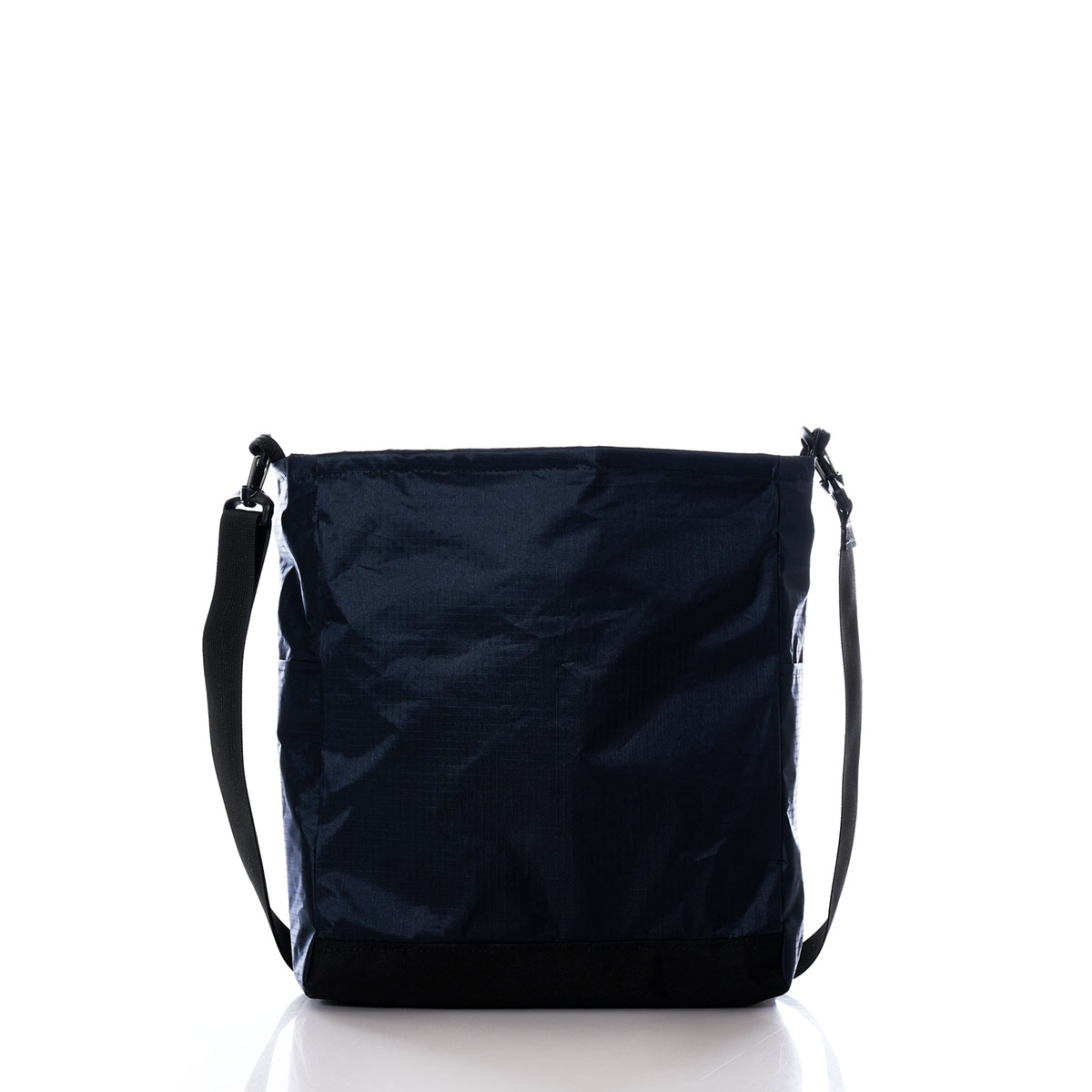 Vintage Midnight Medium Voyager Crossbody