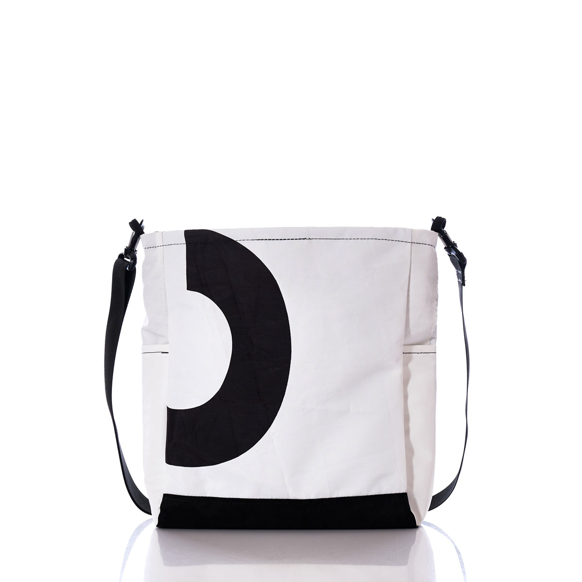 Vintage Black 3 Medium Voyager Crew Crossbody