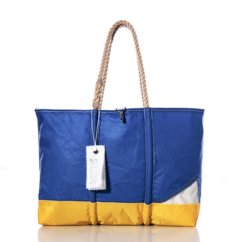 Vintage Blue and Yellow Ogunquit Beach Tote