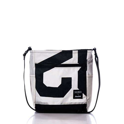 Vintage Black 2 Medium Voyager Crossbody