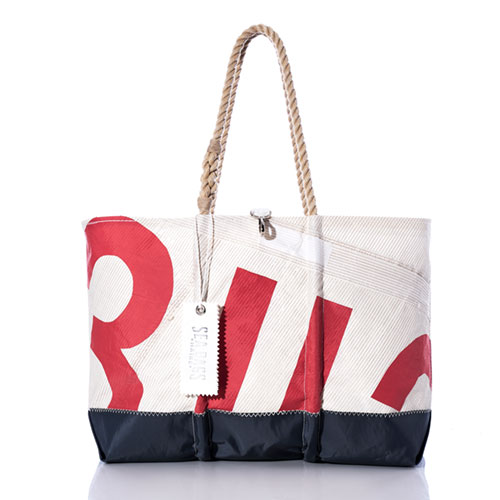 Vintage 3113 Ogunquit Beach Tote