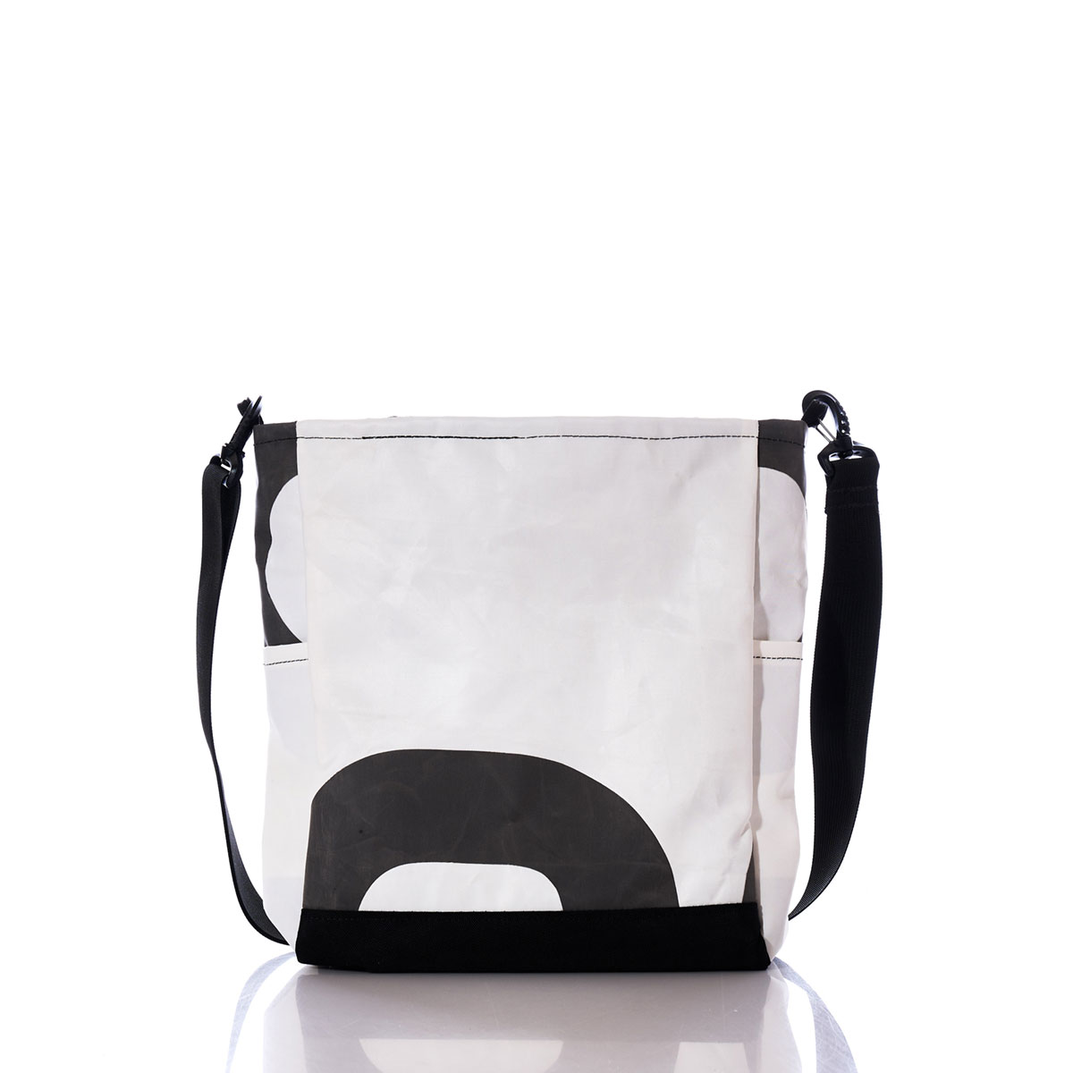 Vintage Black 3 Medium Voyager Crew Crossbody