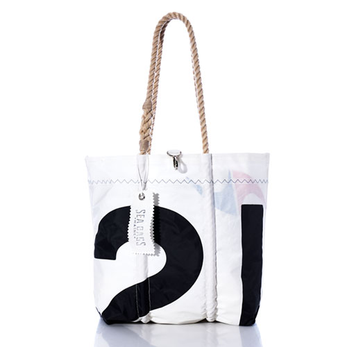 Vintage Black 21 Medium Tote