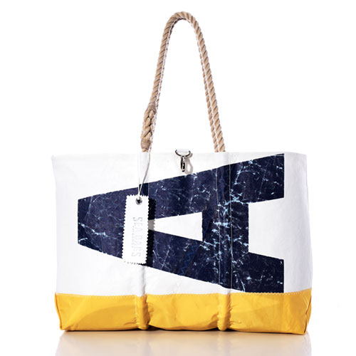 Vintage Blue A Ogunquit Beach Tote