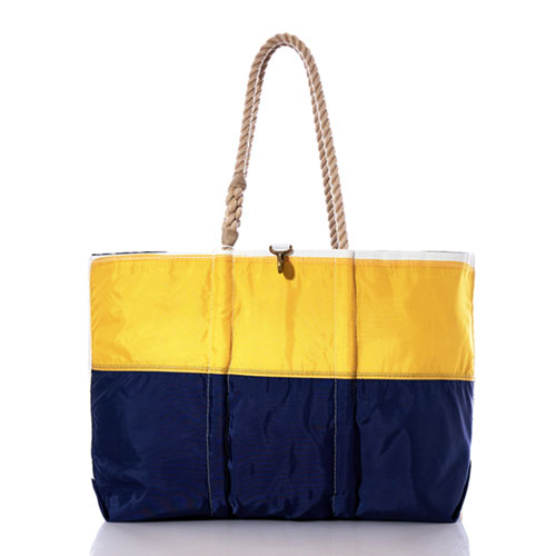 Delta Heritage Signal Flag Large Tote