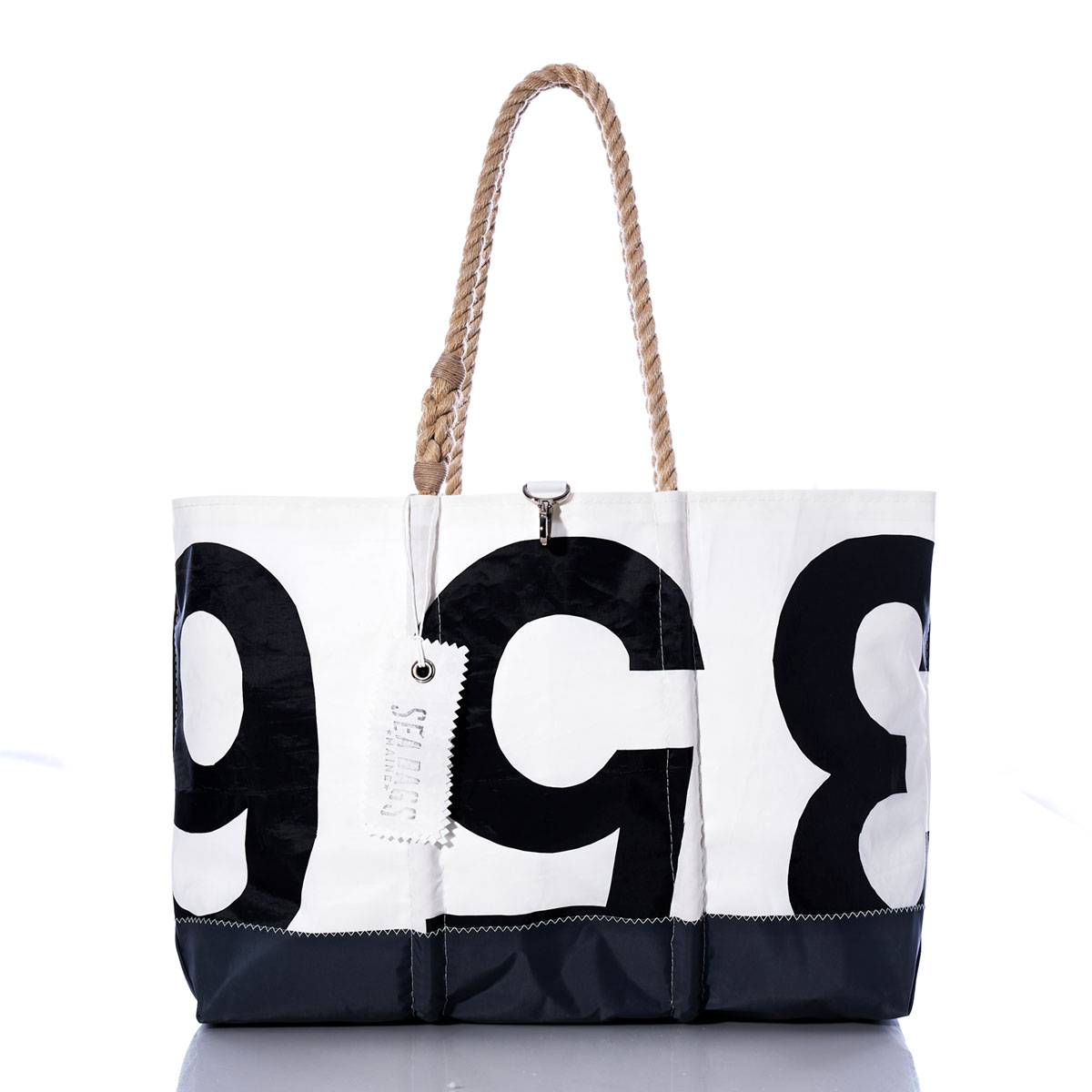 Vintage 356 Ogunquit Beach Tote